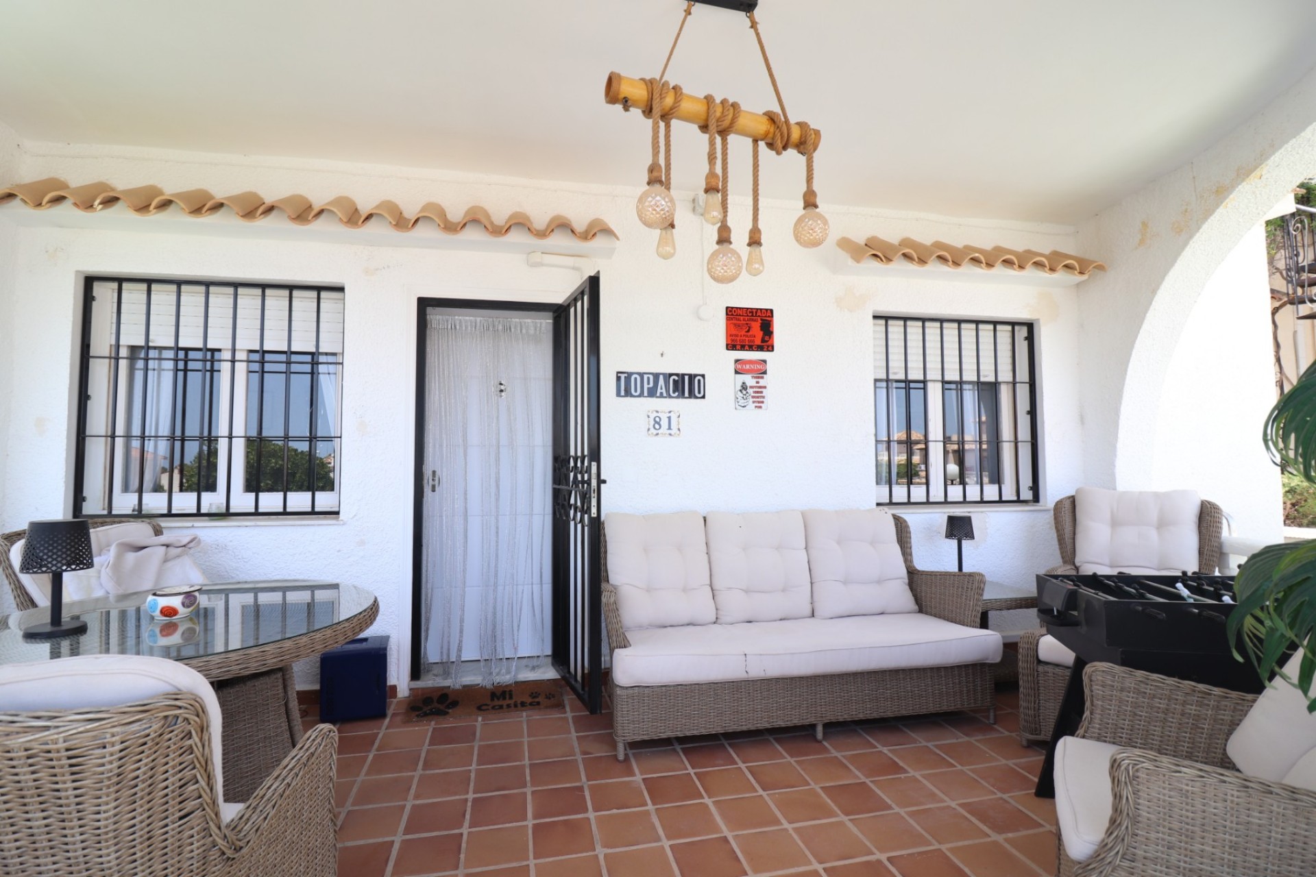 Herverkoop - Villa -
Orihuela Costa - Villamartín