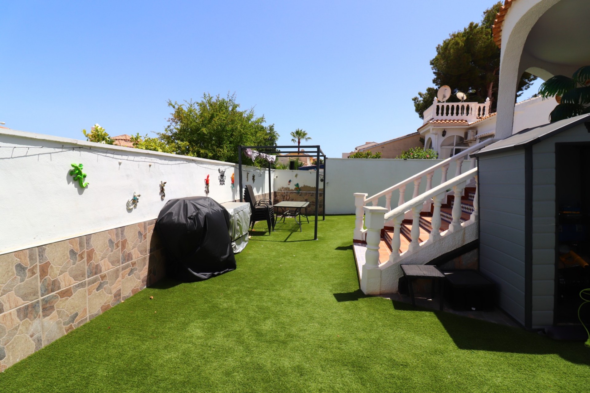 Herverkoop - Villa -
Orihuela Costa - Villamartín