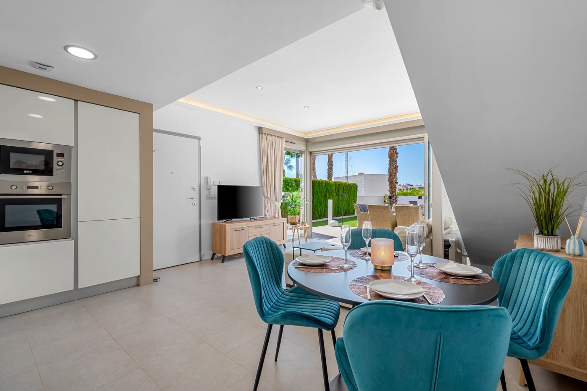 Herverkoop - Villa -
Orihuela Costa - Villamartín