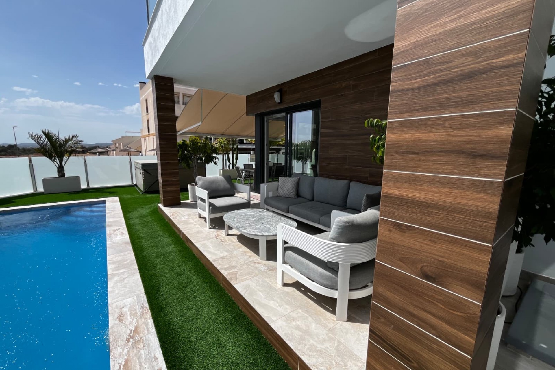 Herverkoop - Villa -
Orihuela - Entre Naranjos Vistabella Golf