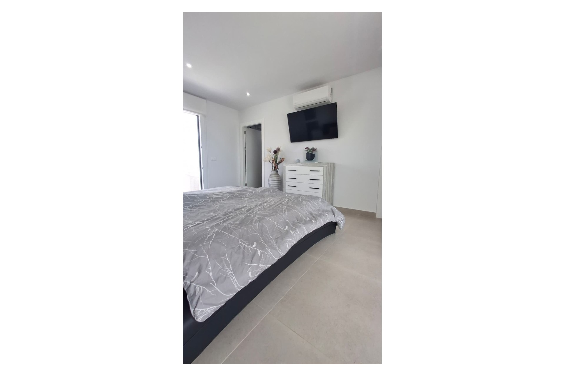 Herverkoop - Villa -
Orihuela - Entre Naranjos Vistabella Golf