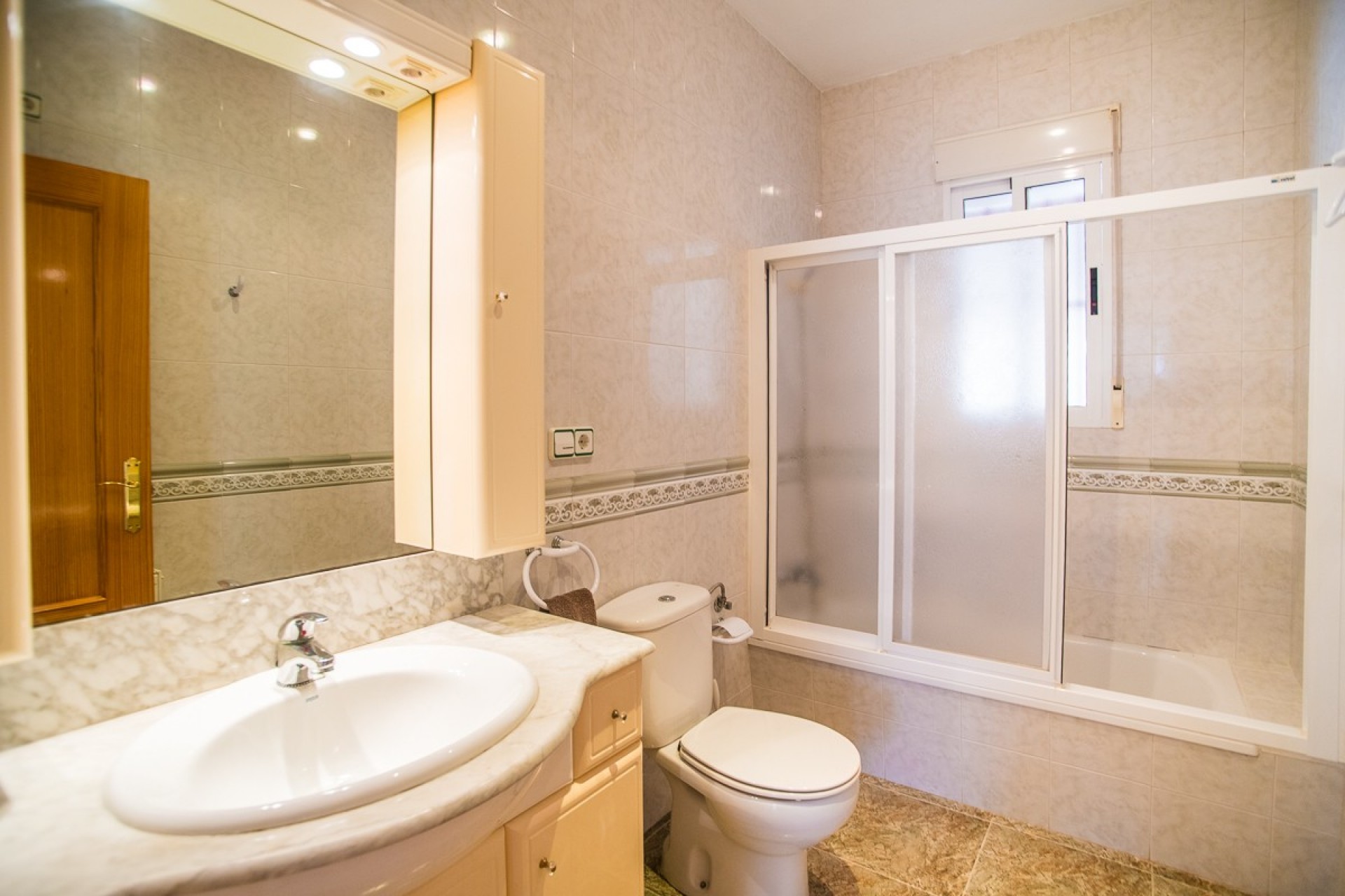 Herverkoop - Villa -
Orihuela - La Matanza