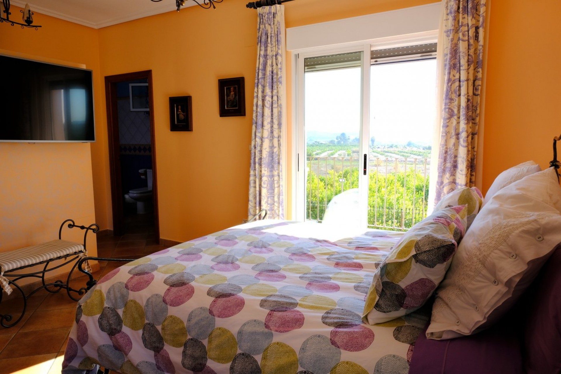 Herverkoop - Villa -
Orihuela