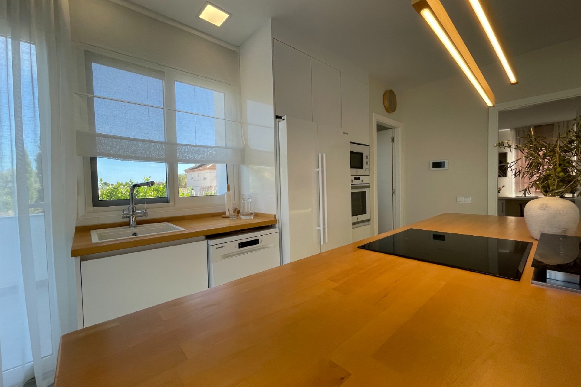 Herverkoop - Villa -
Orihuela