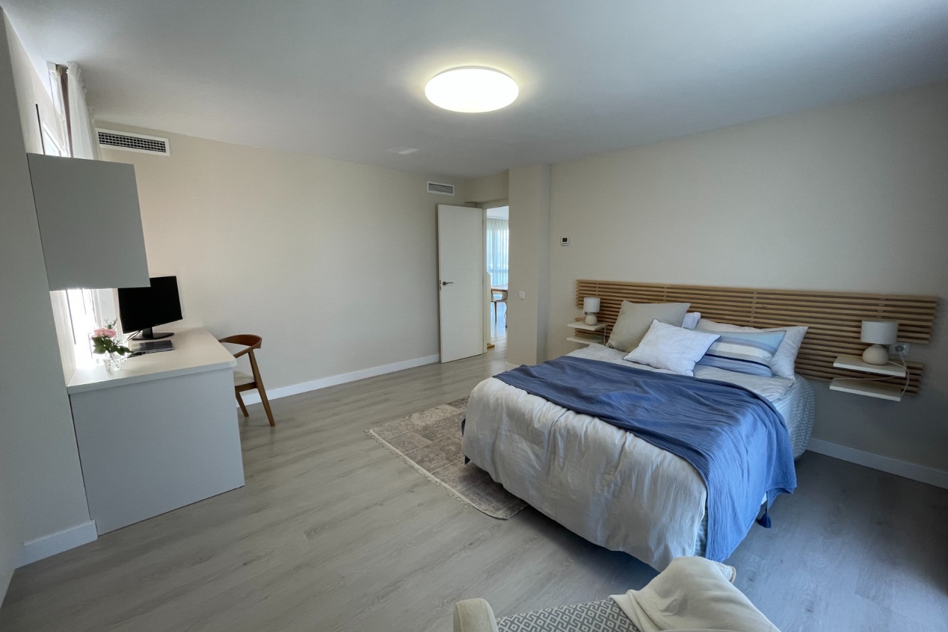 Herverkoop - Villa -
Orihuela