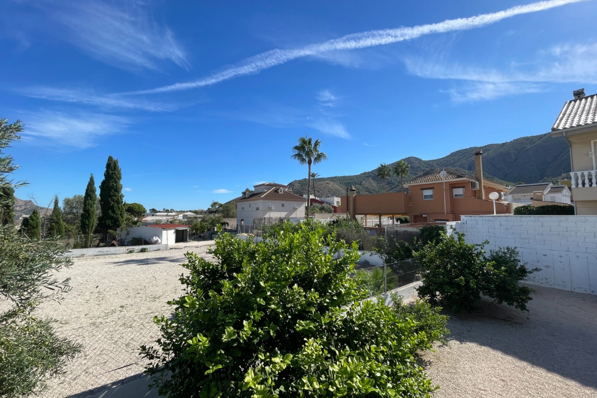 Herverkoop - Villa -
Orihuela