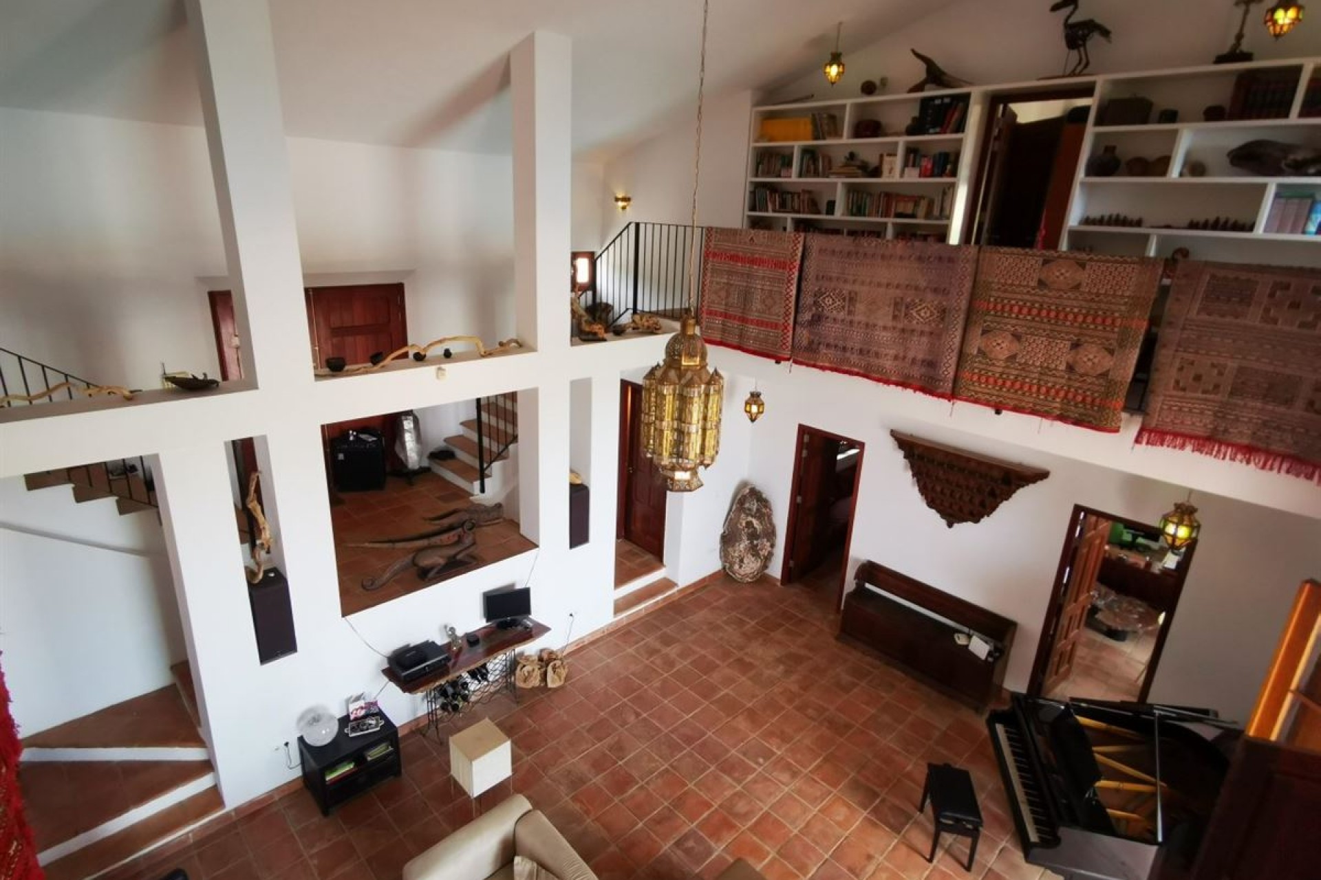 Herverkoop - Villa -
Periana - Inland