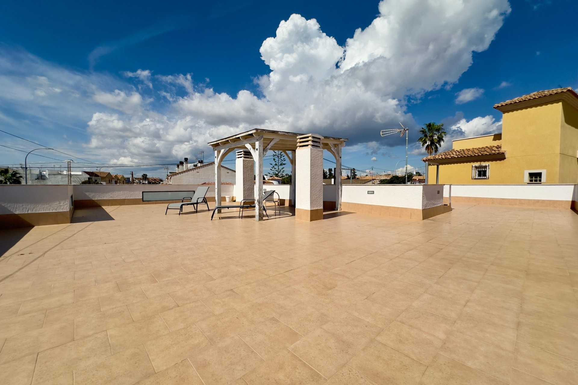 Herverkoop - Villa -
Pilar de la Horadada - Torre de la Horadada