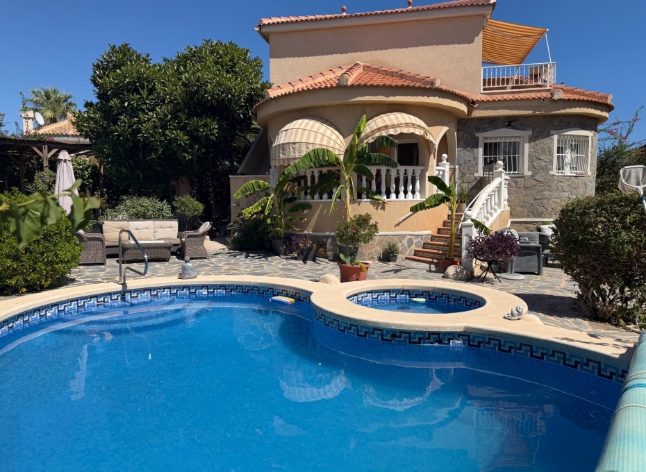 Herverkoop - Villa -
Rojales - Lo Pepin