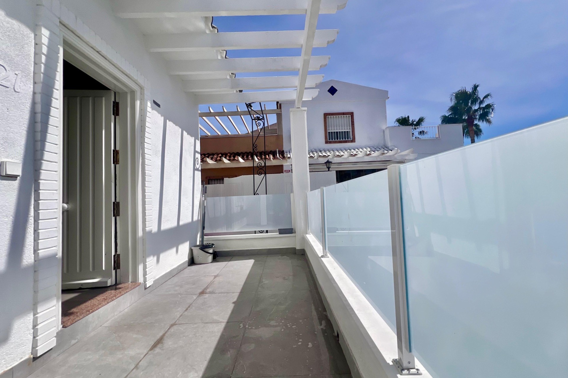 Herverkoop - Villa -
San Miguel de Salinas - Las filipinas