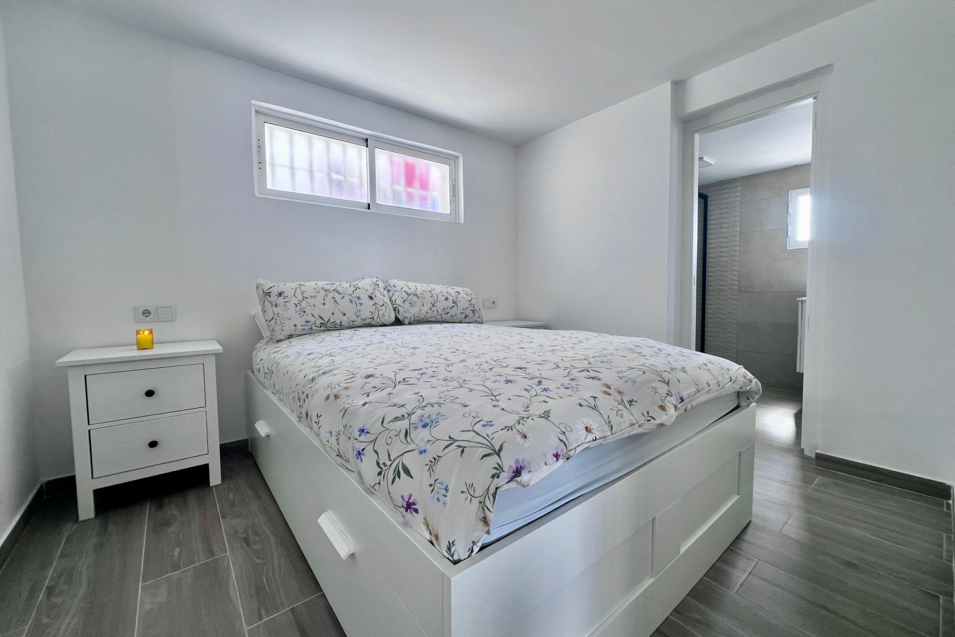 Herverkoop - Villa -
San Miguel de Salinas - Las filipinas