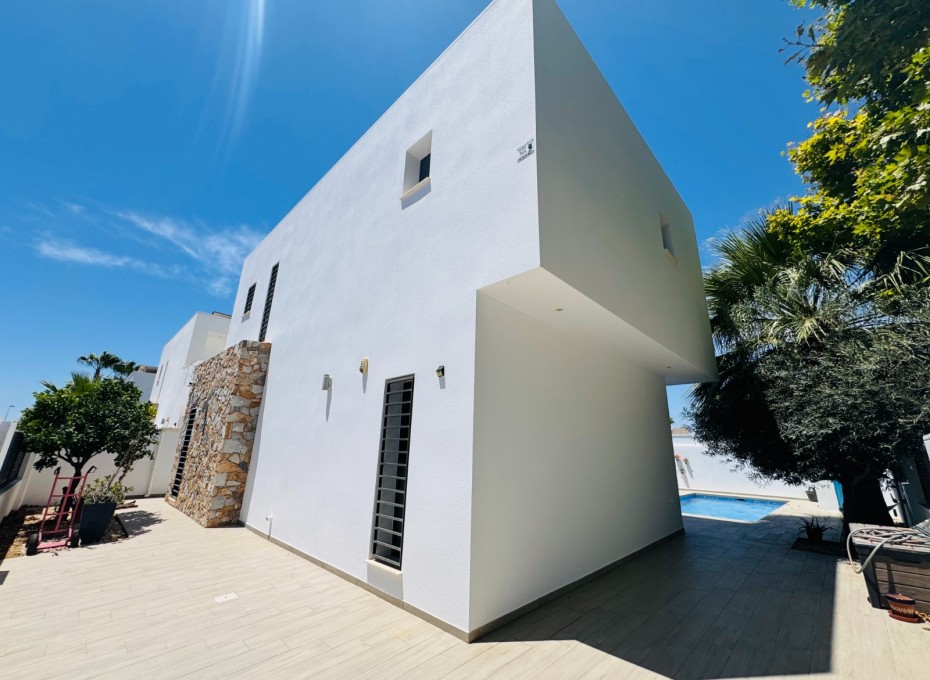 Herverkoop - Villa -
San Pedro del Pinatar - Lo Pagan