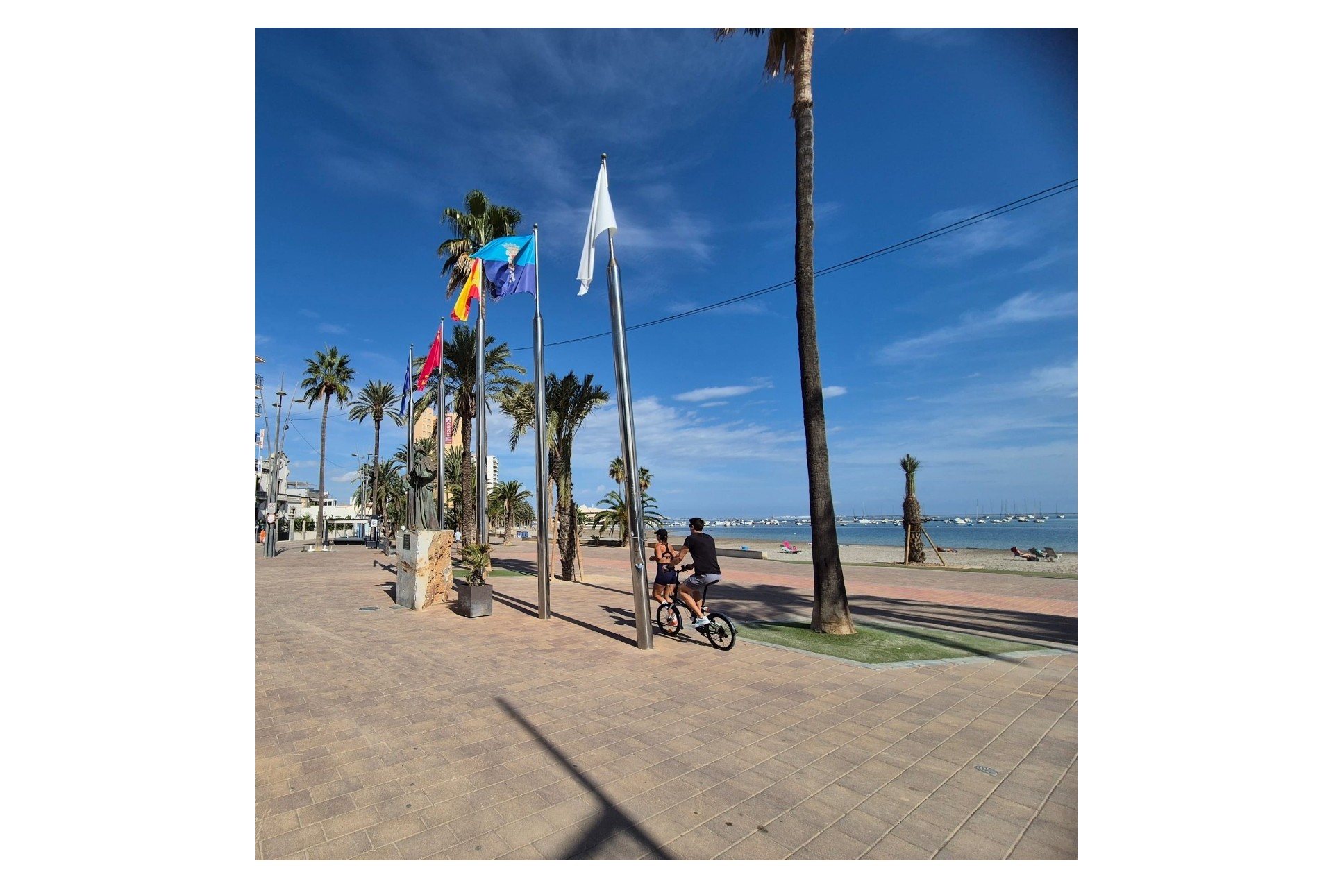 Herverkoop - Villa -
Santiago de la Ribera