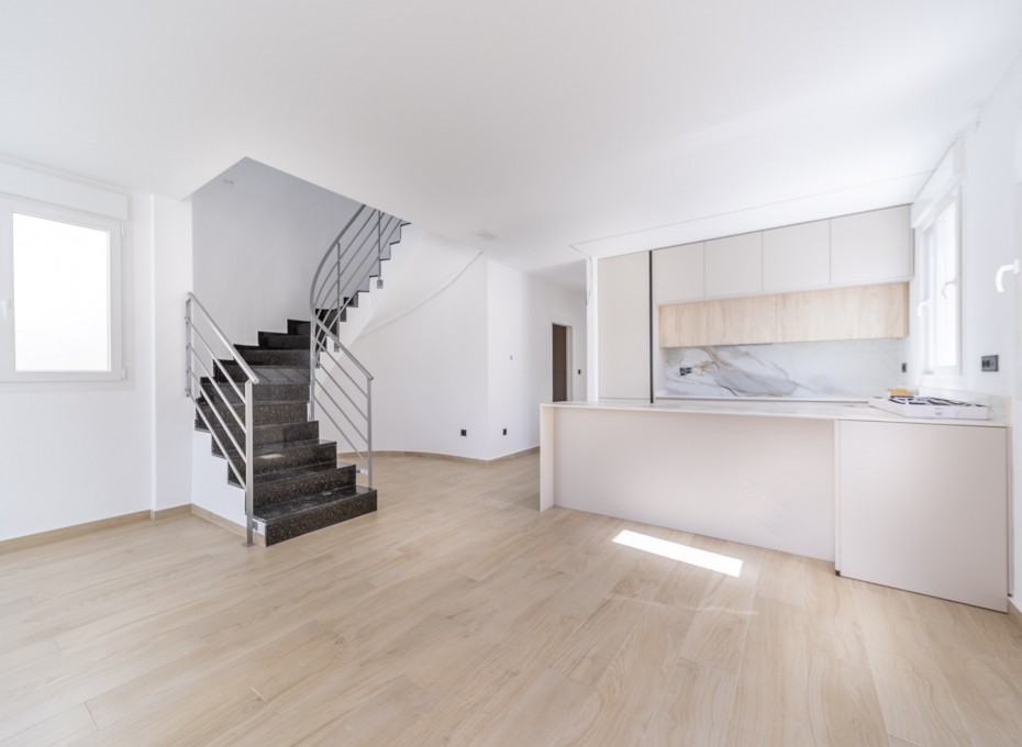 Herverkoop - Villa -
Torrevieja - Aguas Nuevas