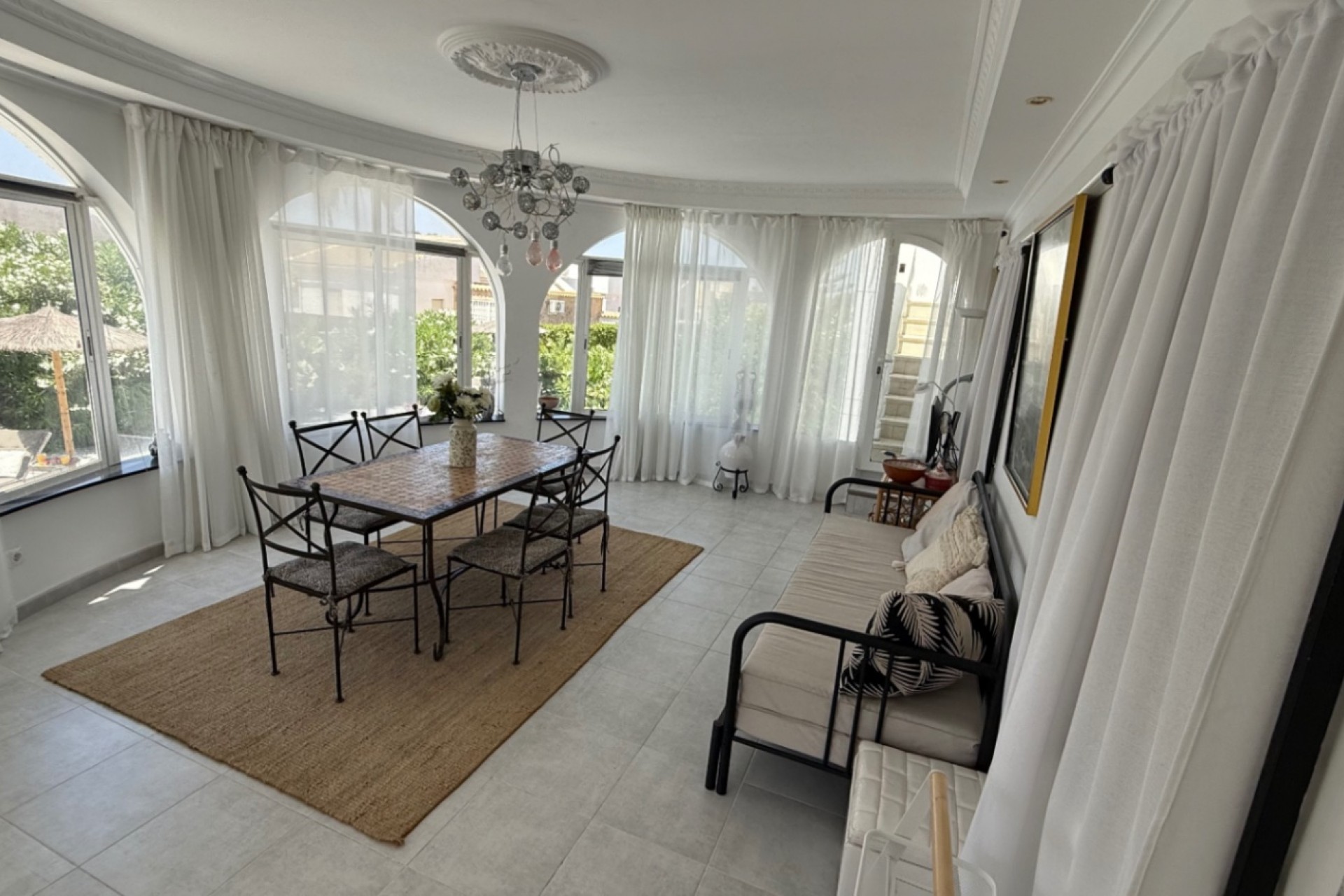 Herverkoop - Villa -
Torrevieja - Costa Blanca