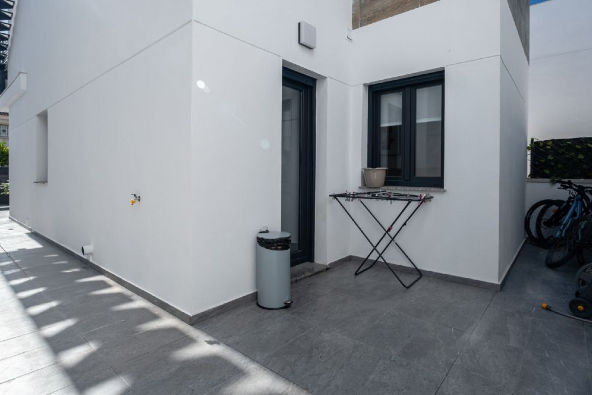 Herverkoop - Villa -
Torrevieja - La Siesta