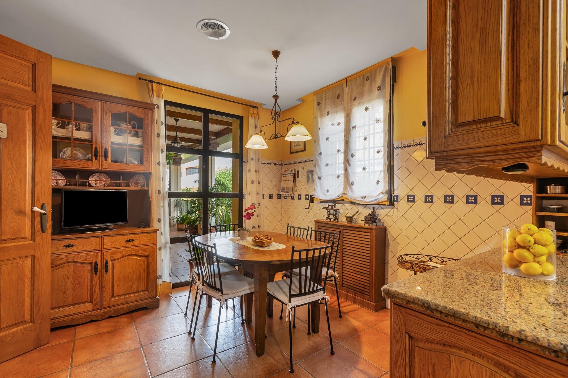 Herverkoop - Villa -
Torrevieja - La veleta