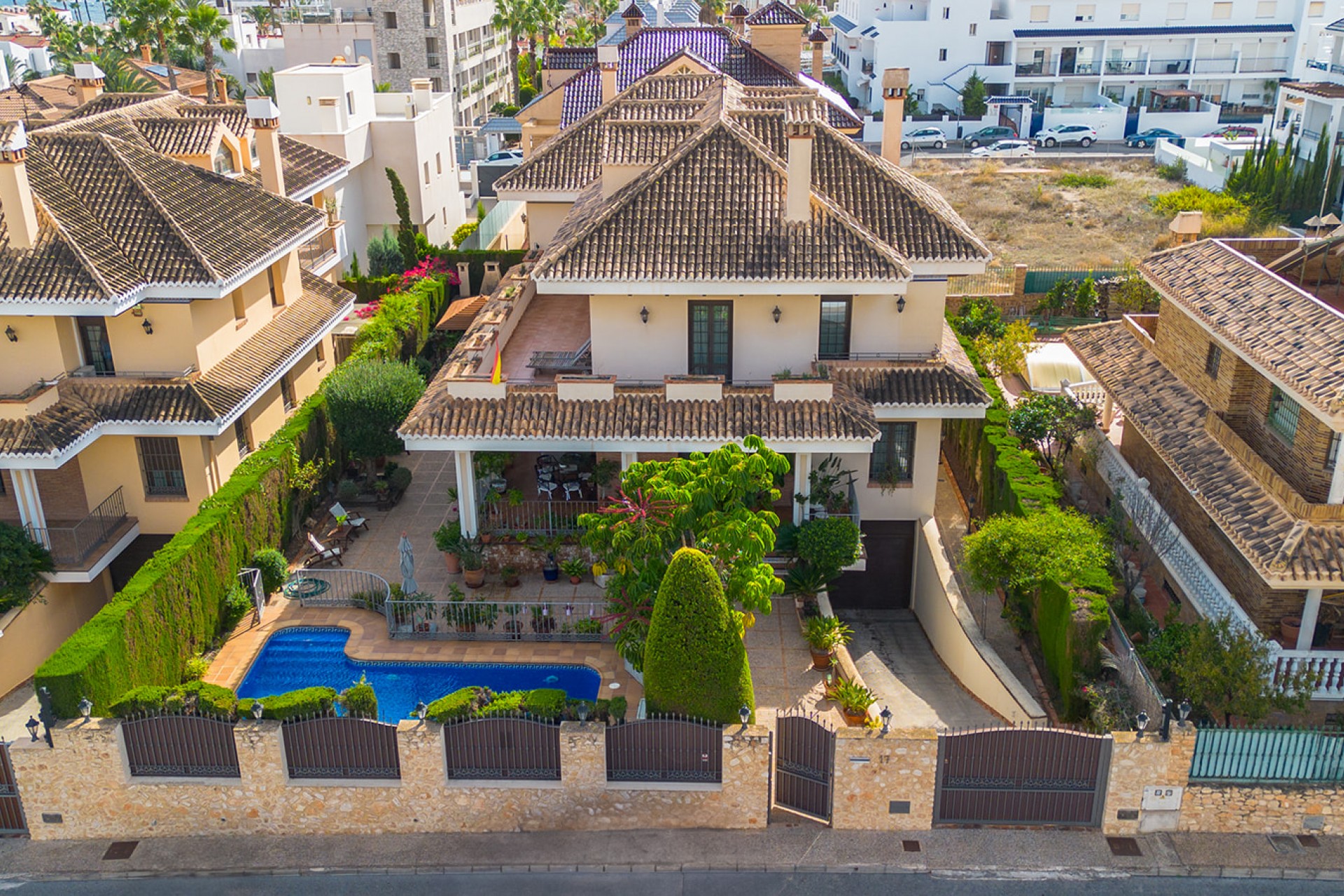 Herverkoop - Villa -
Torrevieja - La veleta