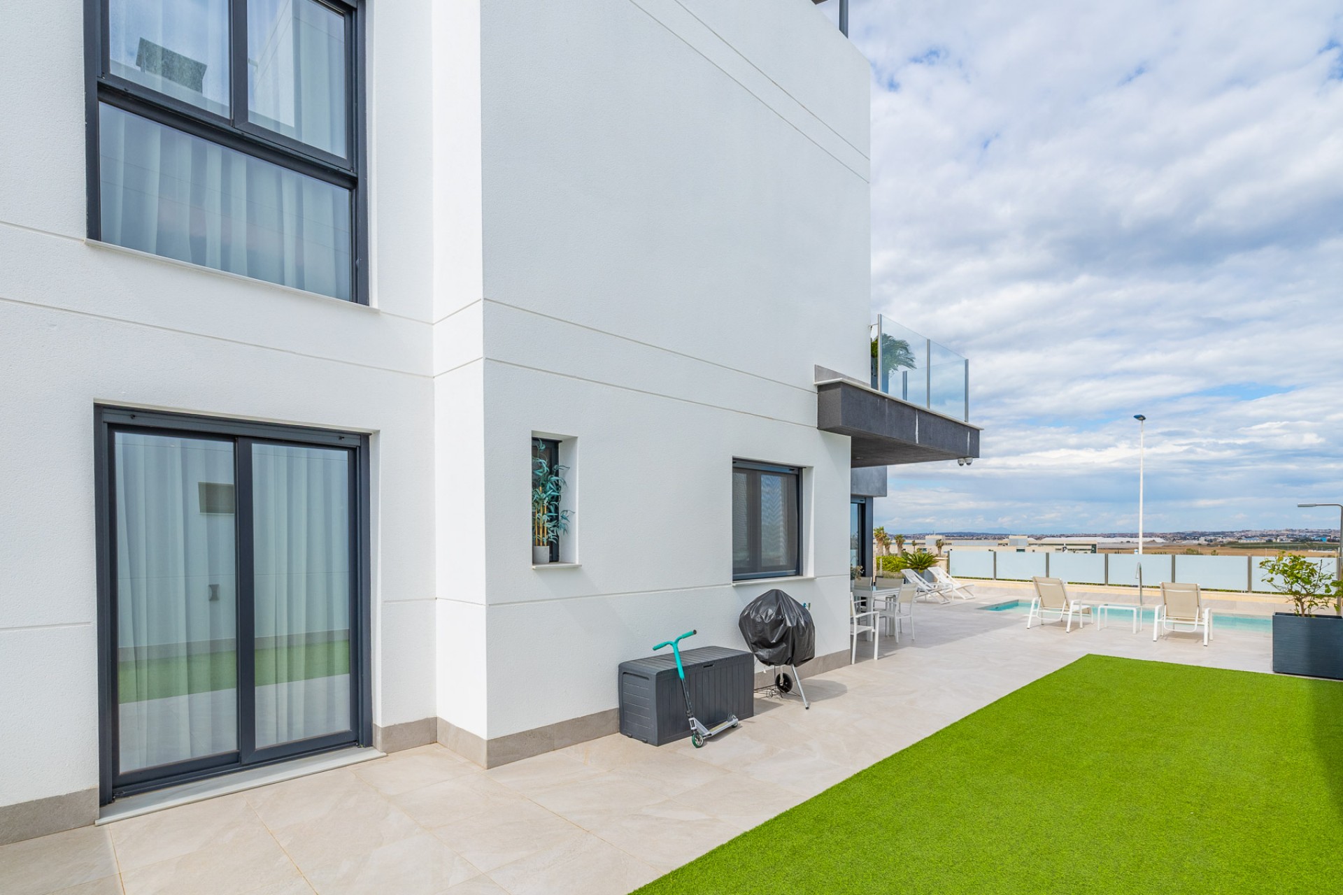 Herverkoop - Villa -
Torrevieja - Los altos