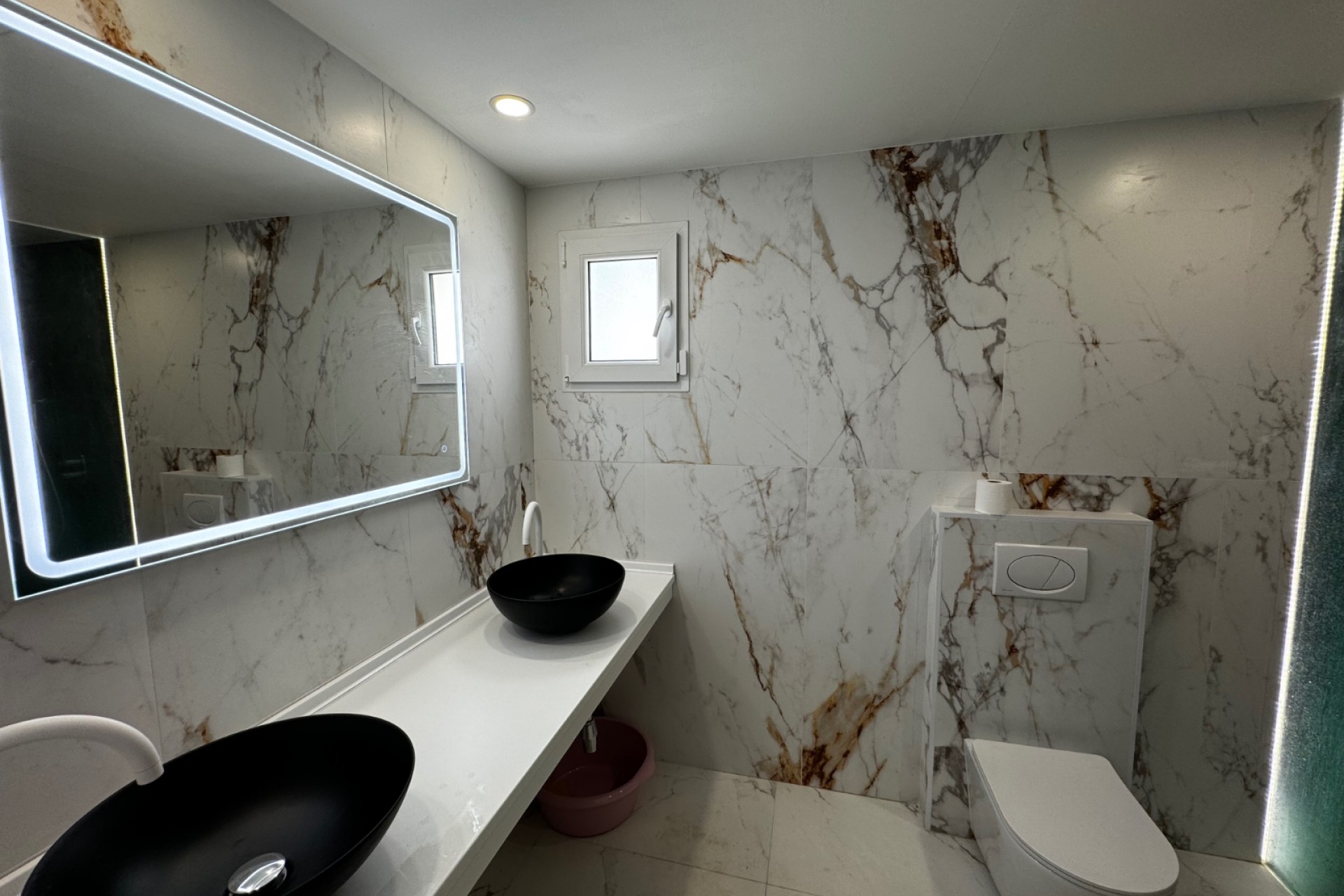 Herverkoop - Villa -
Torrevieja - Los Balcones