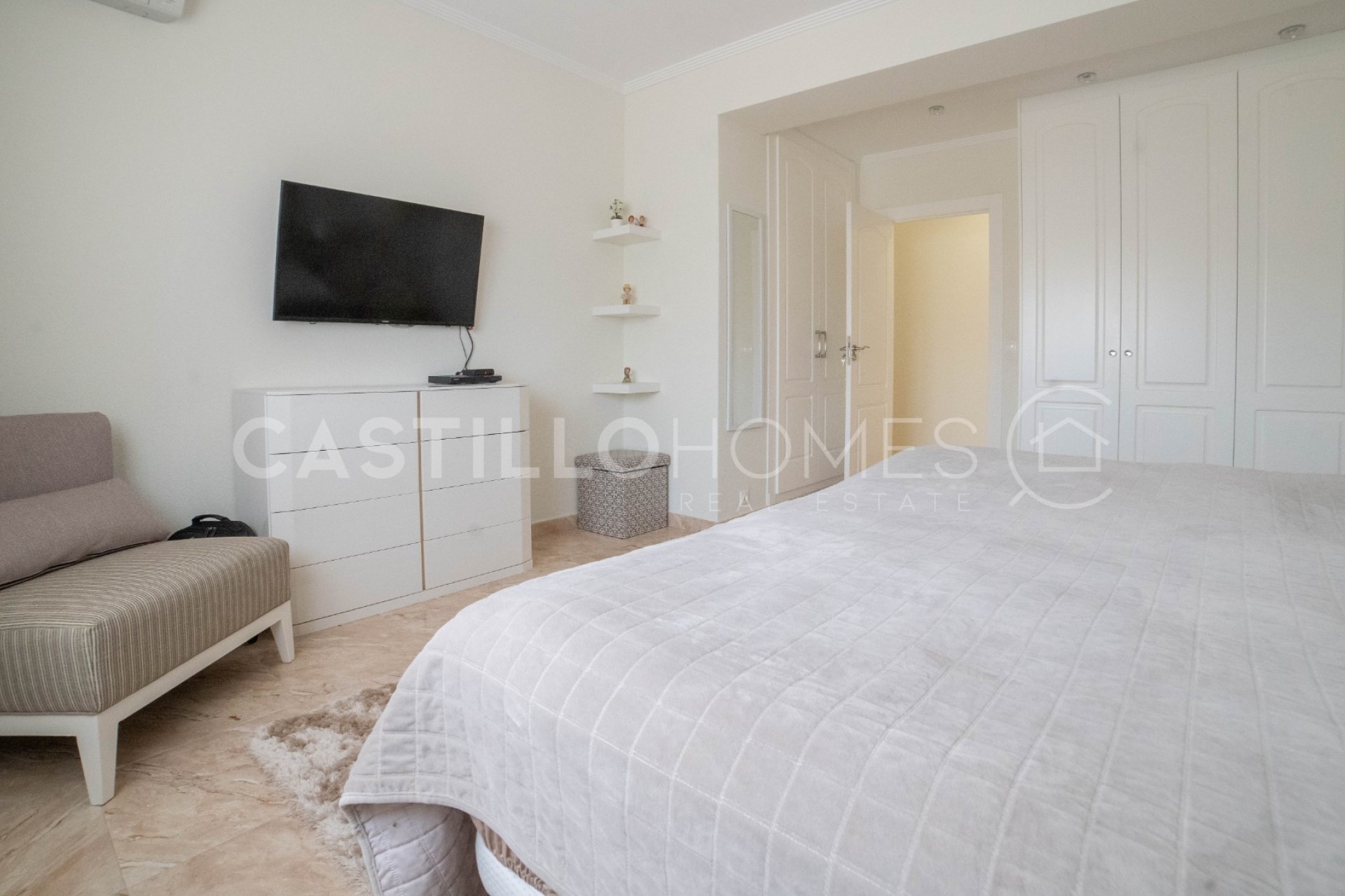 Herverkoop - Villa -
Torrevieja - Los Balcones