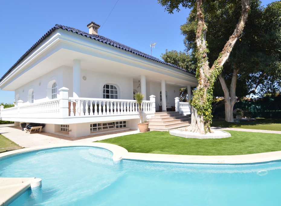 Herverkoop - Villa -
Torrevieja - Torreta - Florida