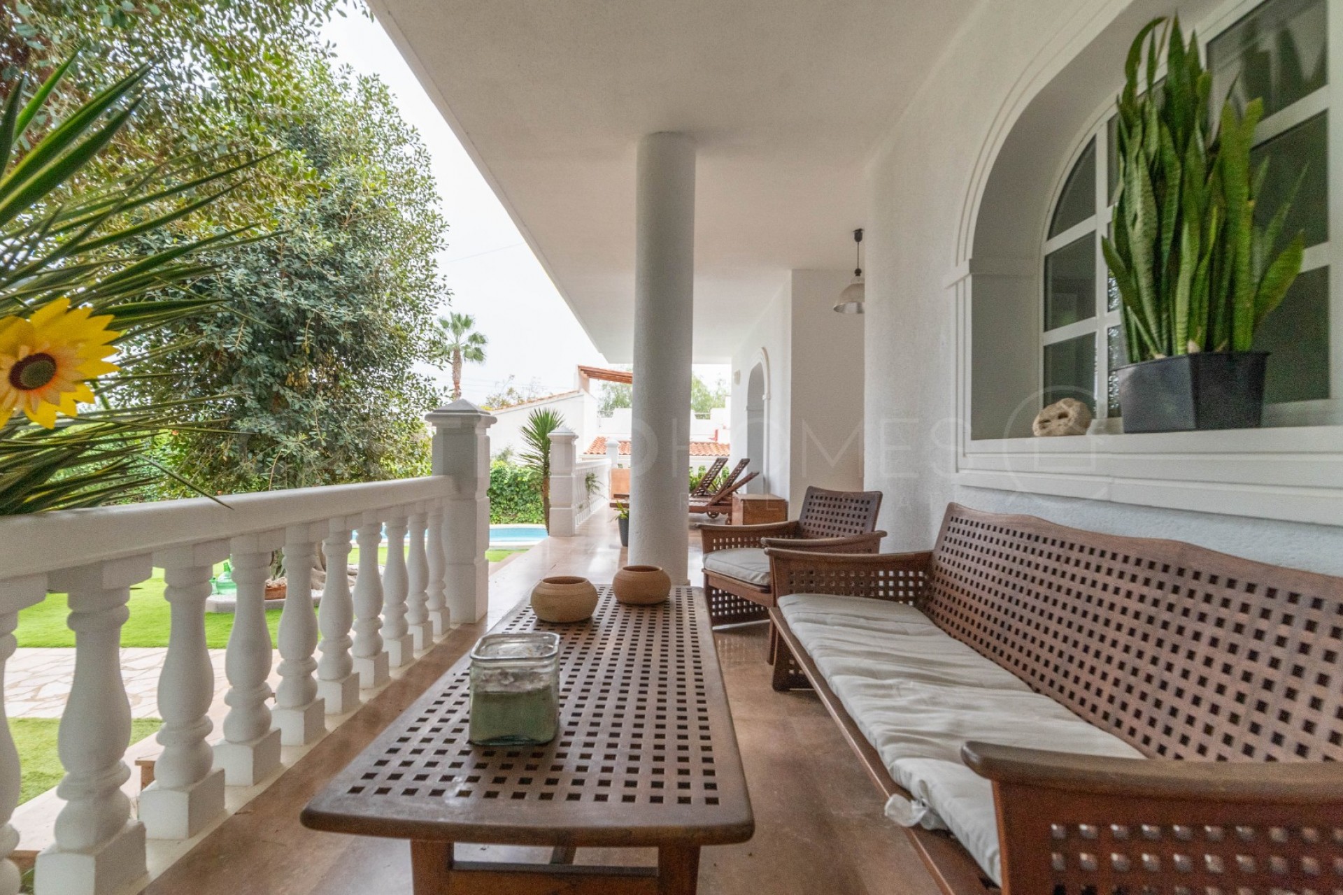 Herverkoop - Villa -
Torrevieja - Torreta florida