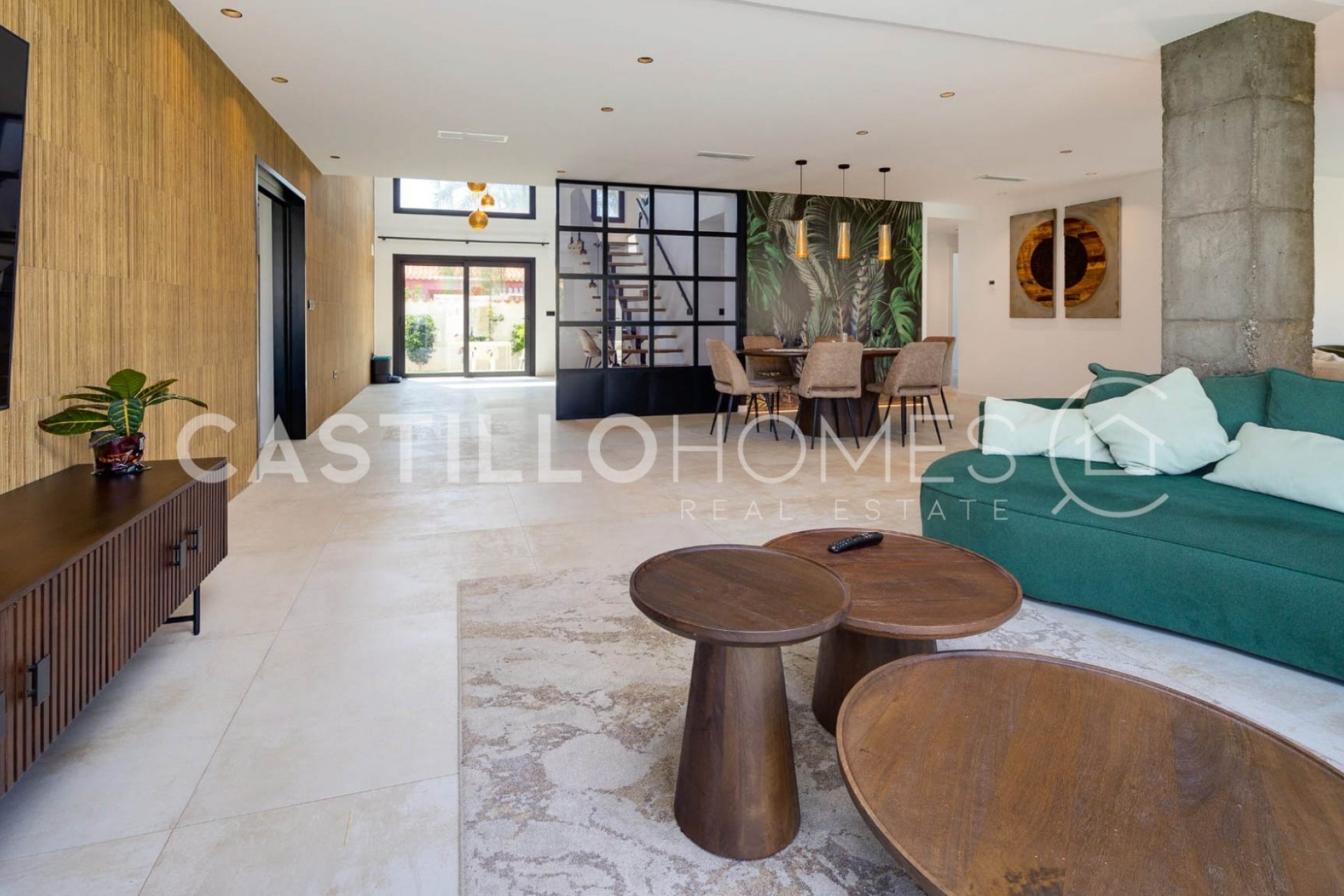 Herverkoop - Villa -
Torrevieja - Torreta florida