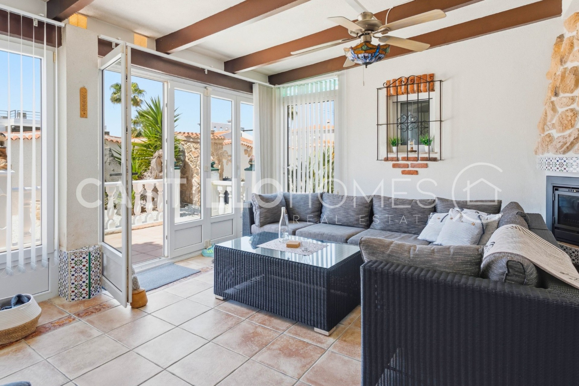 Herverkoop - Villa -
Torrevieja - Torreta florida