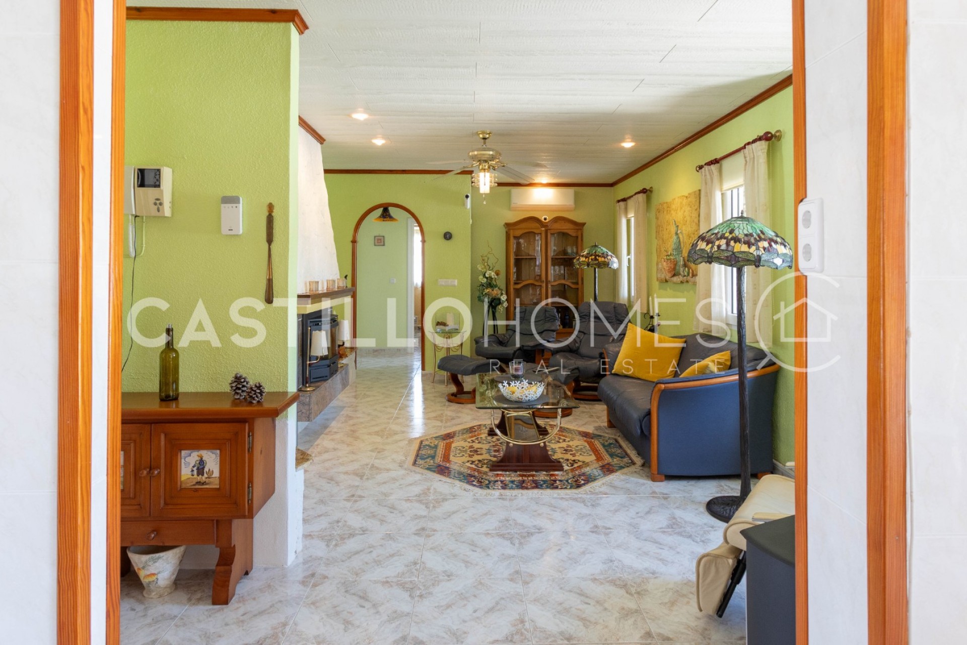 Herverkoop - Villa -
Torrevieja - Torreta florida