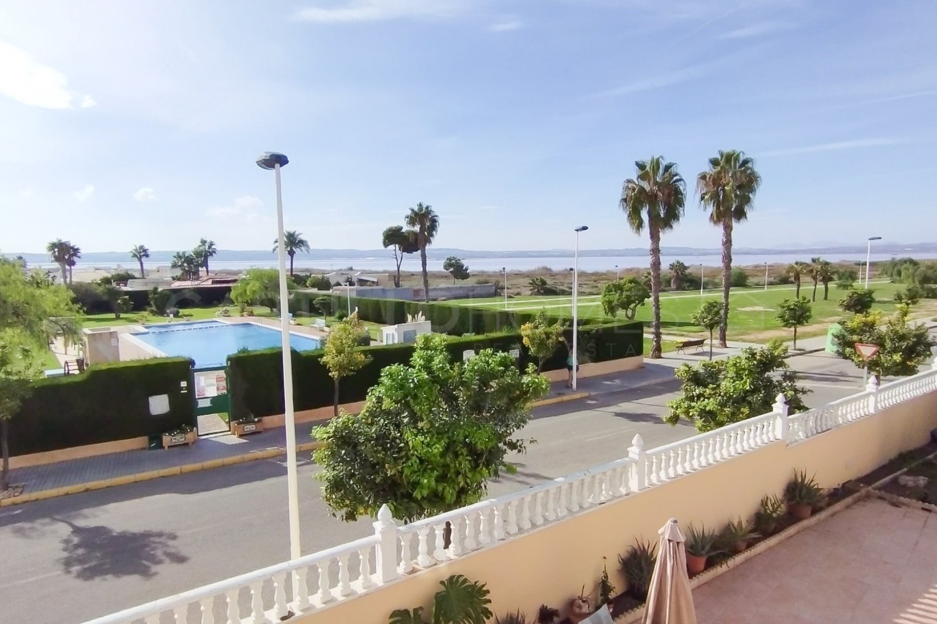 Herverkoop - Villa -
Torrevieja - Torretas