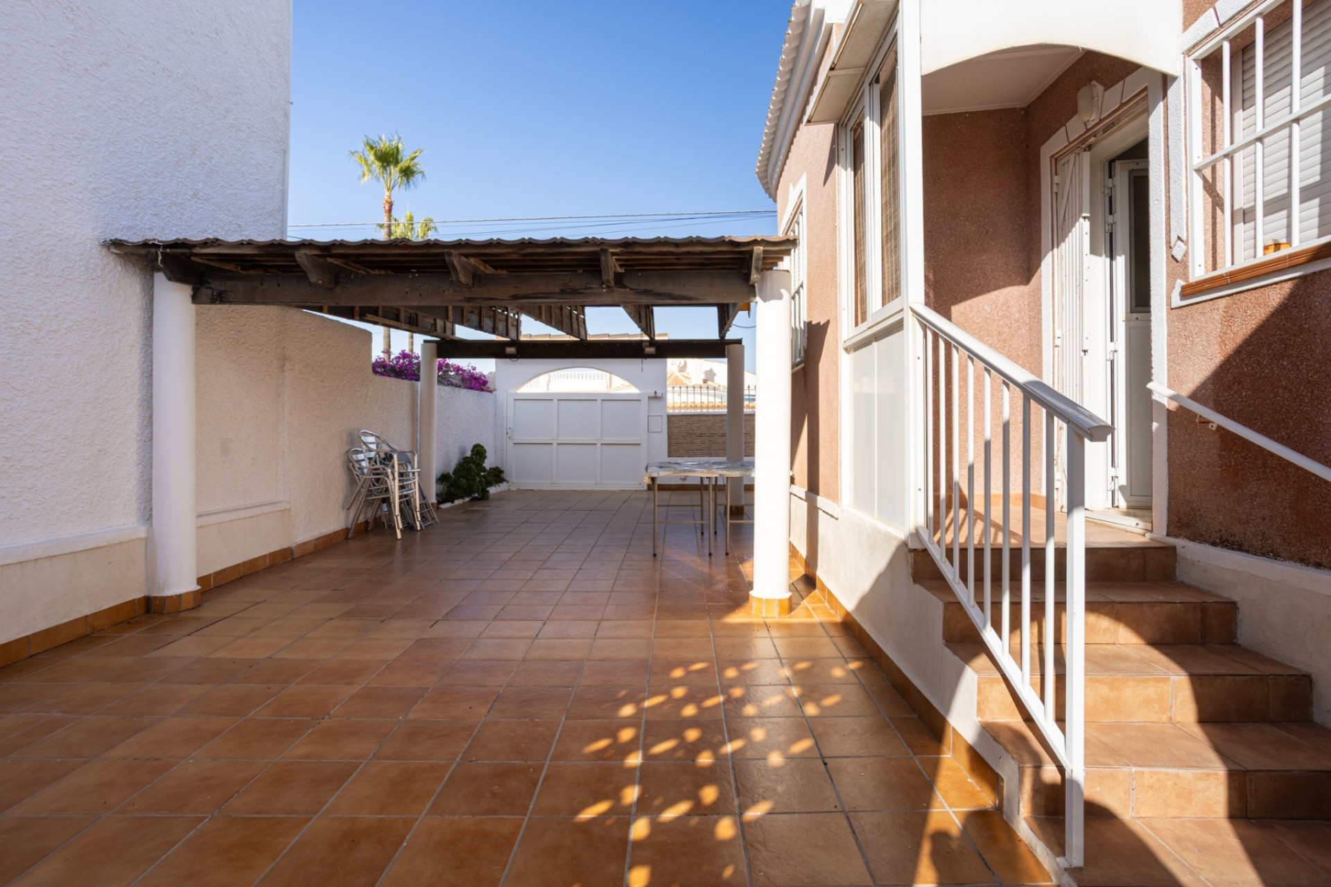 Herverkoop - Villa -
Torrevieja - Urbanización San Luis