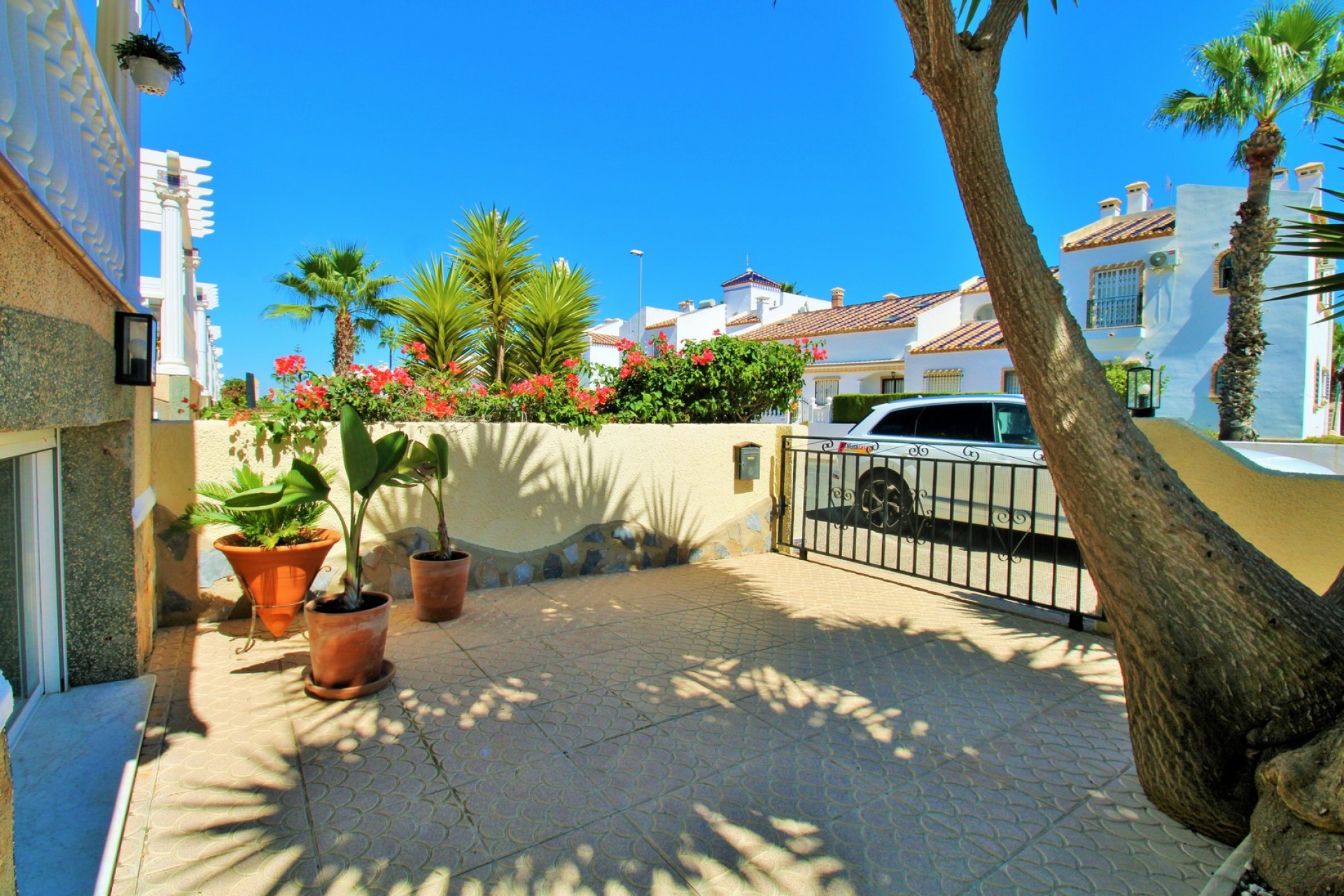 Herverkoop - Villa -
Villamartin - Las Violetas