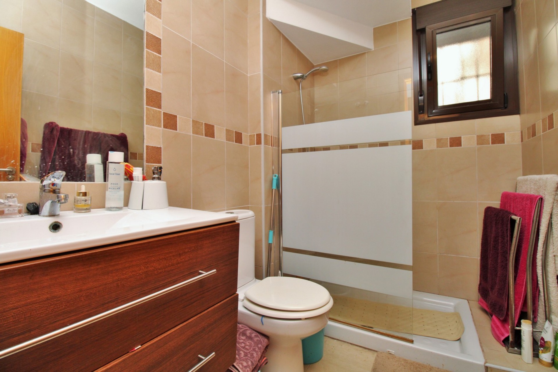 Herverkoop - Villa -
Villamartin - PAU 8