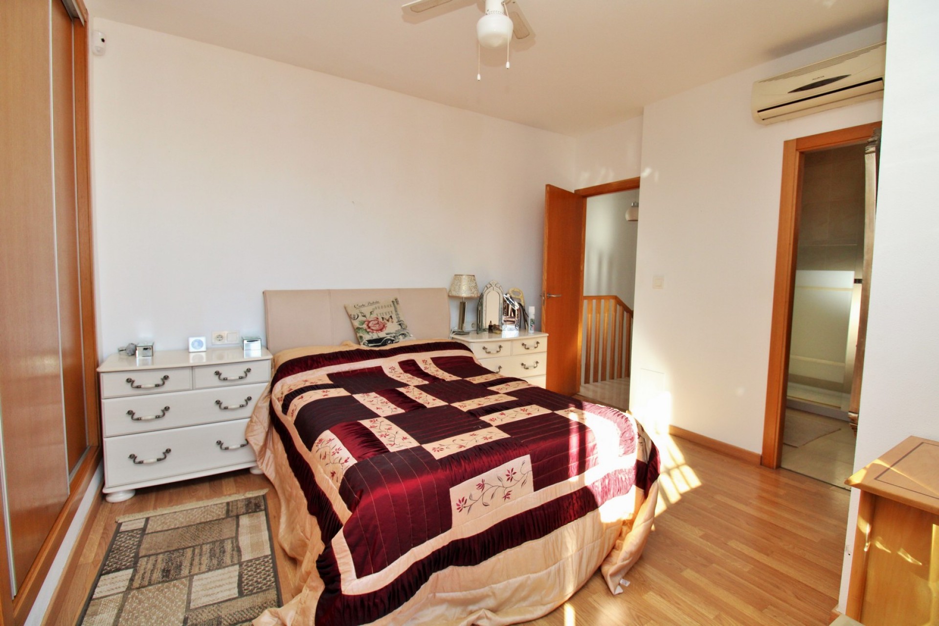 Herverkoop - Villa -
Villamartin - PAU 8