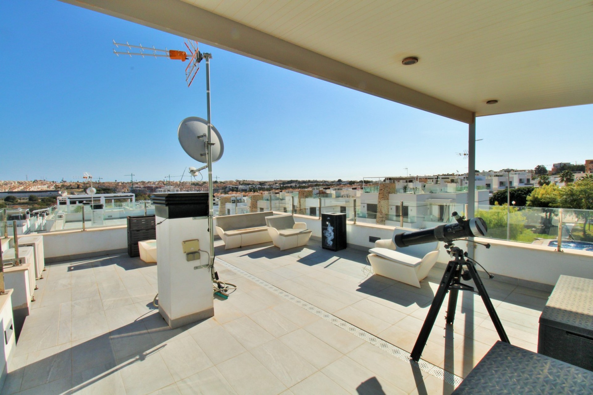 Herverkoop - Villa -
Villamartin