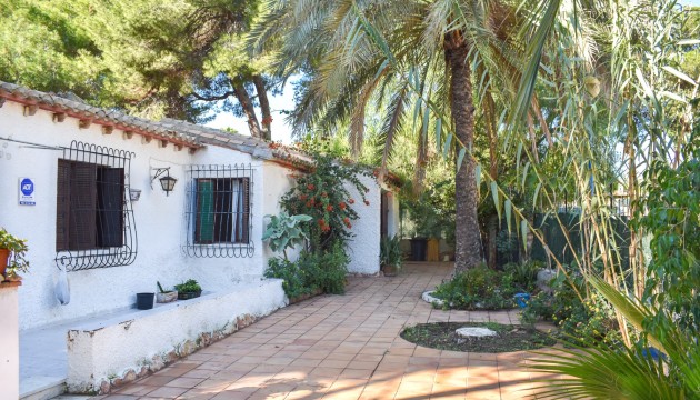 Independent villa - Herverkoop - Orihuela Costa - Punta Prima