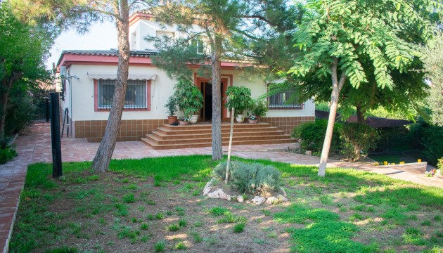 Independent villa - Wiederverkauf - Molina De Segura - Torre de Cotillas