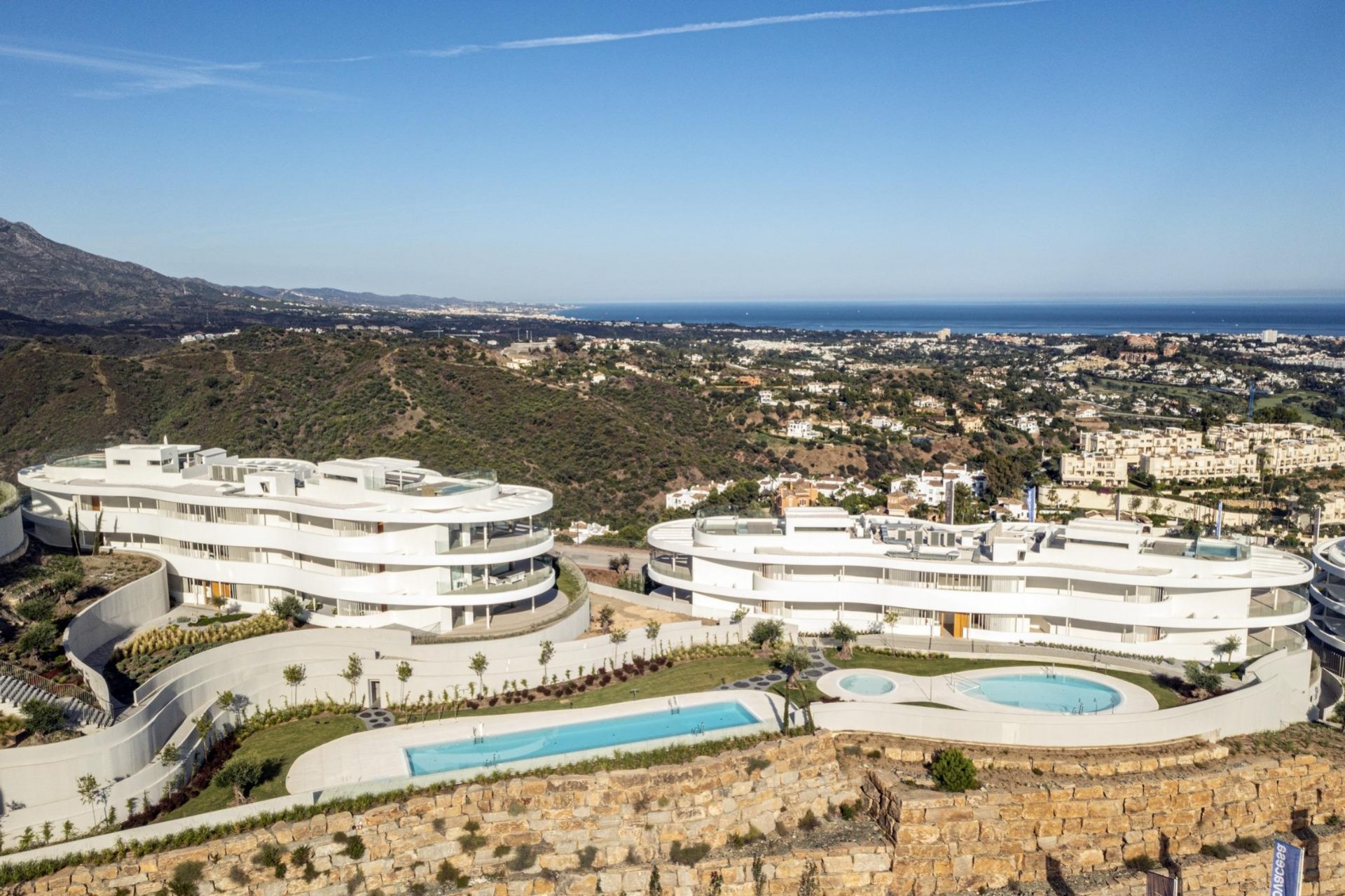 Neue Gebäude - Apartment -
Benahavis - Las Colinas de Marbella