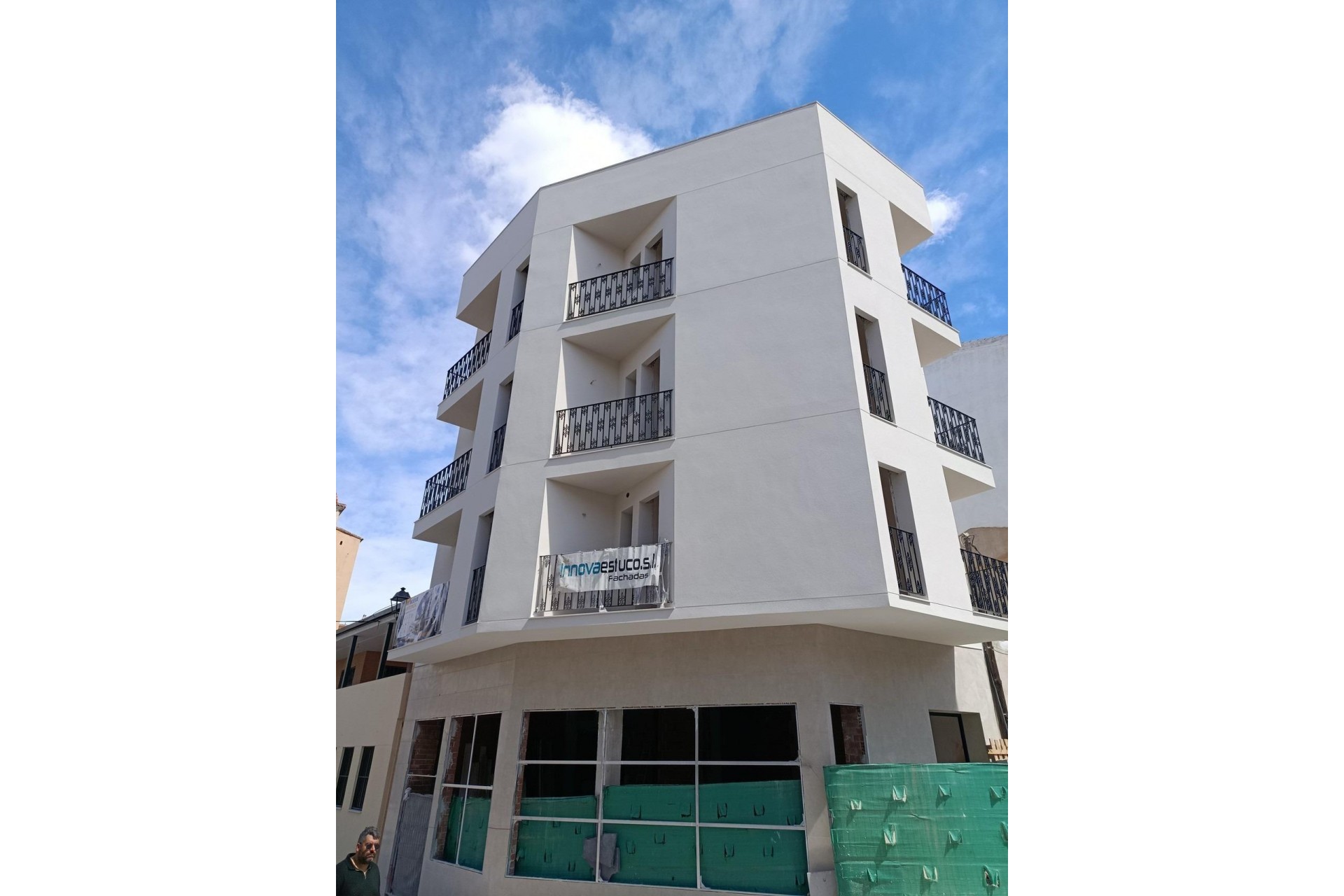 Neue Gebäude - Apartment -
Bigastro