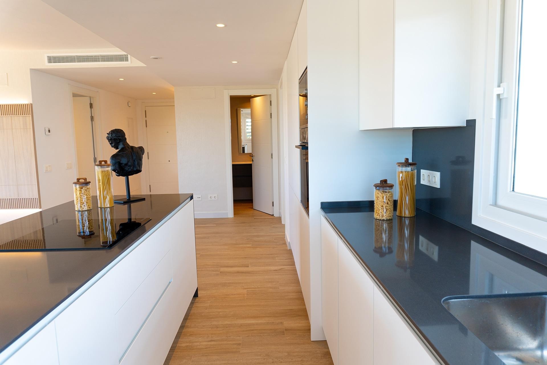 Neue Gebäude - Apartment -
Casares - Camarate