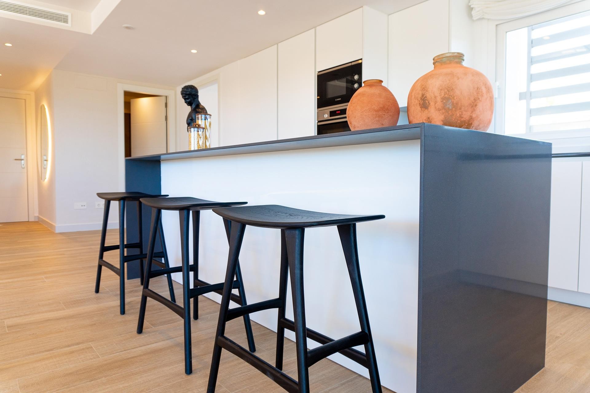 Neue Gebäude - Apartment -
Casares - Camarate