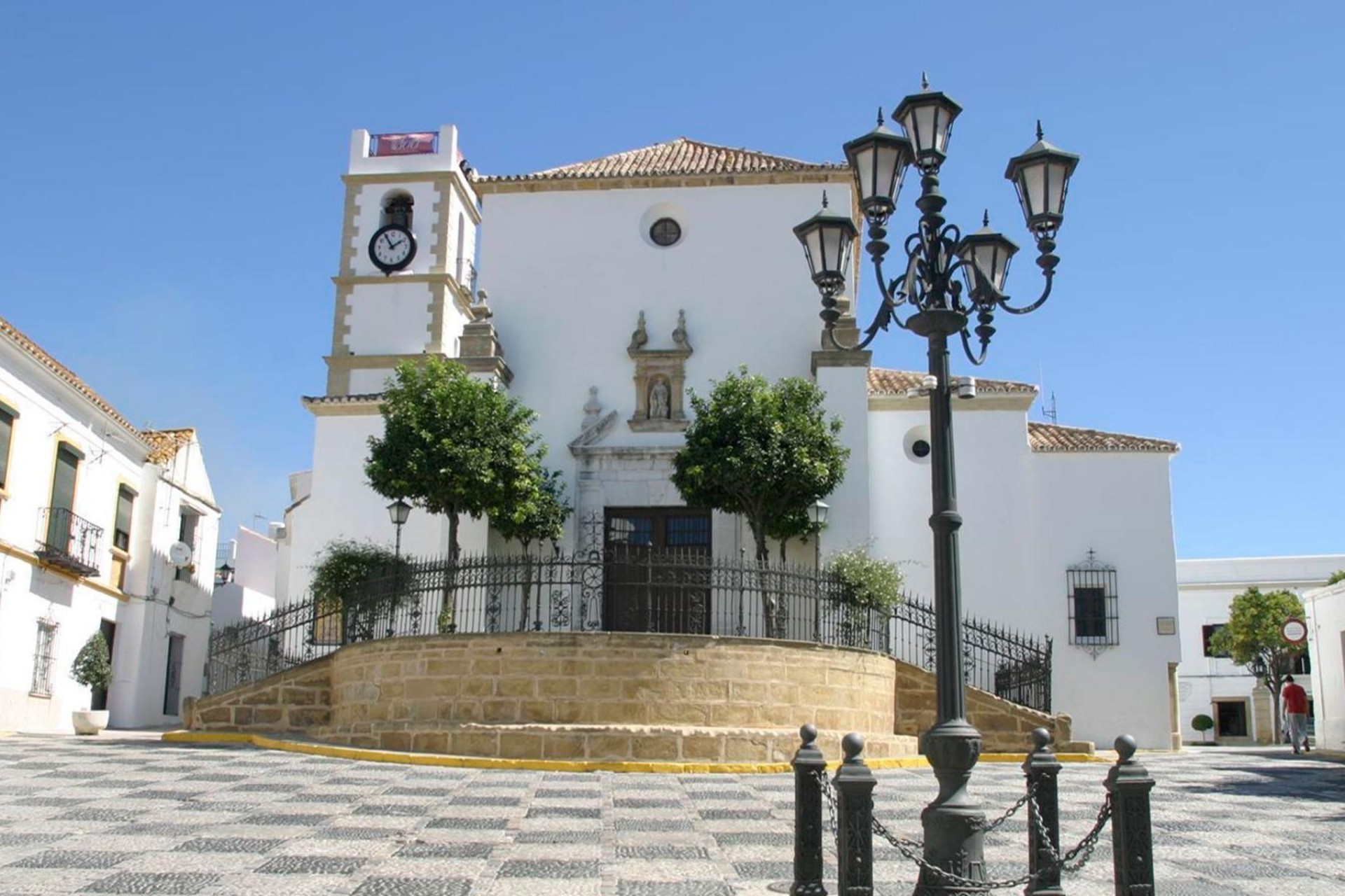 Neue Gebäude - Apartment -
La Linea De La Concepcion