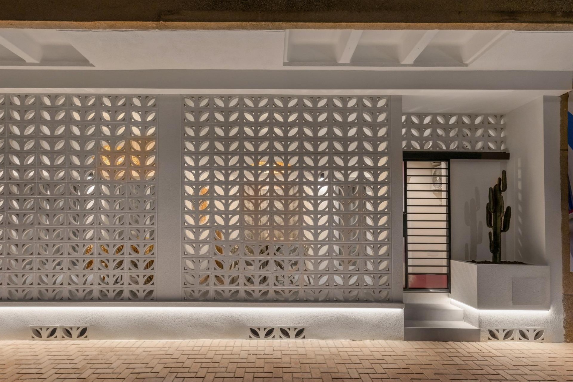 Neue Gebäude - Apartment -
Torrevieja - Playa Los Naufragos