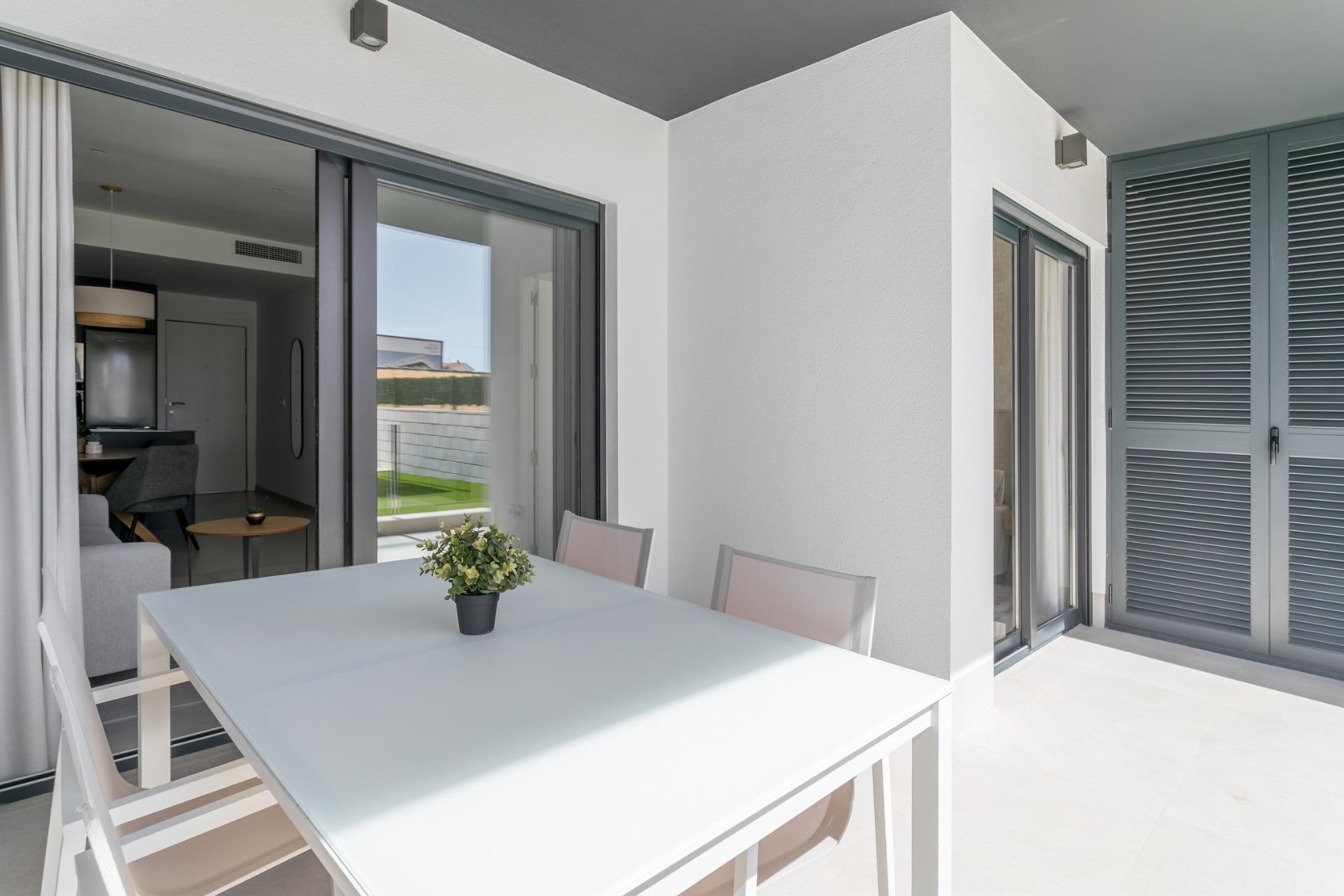 Neue Gebäude - Apartment -
Torrevieja