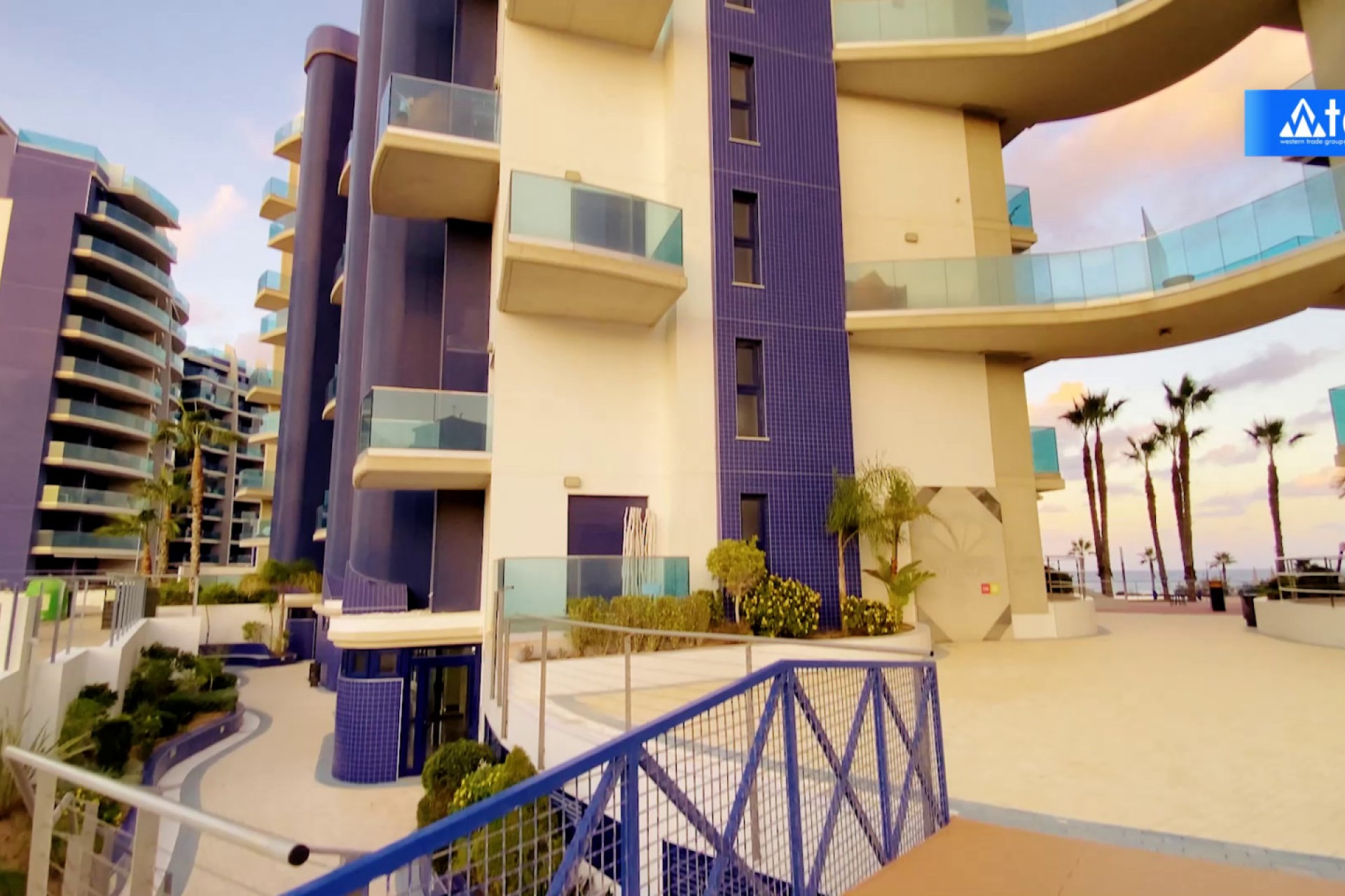 Neue Gebäude - Apartments -
Punta Prima