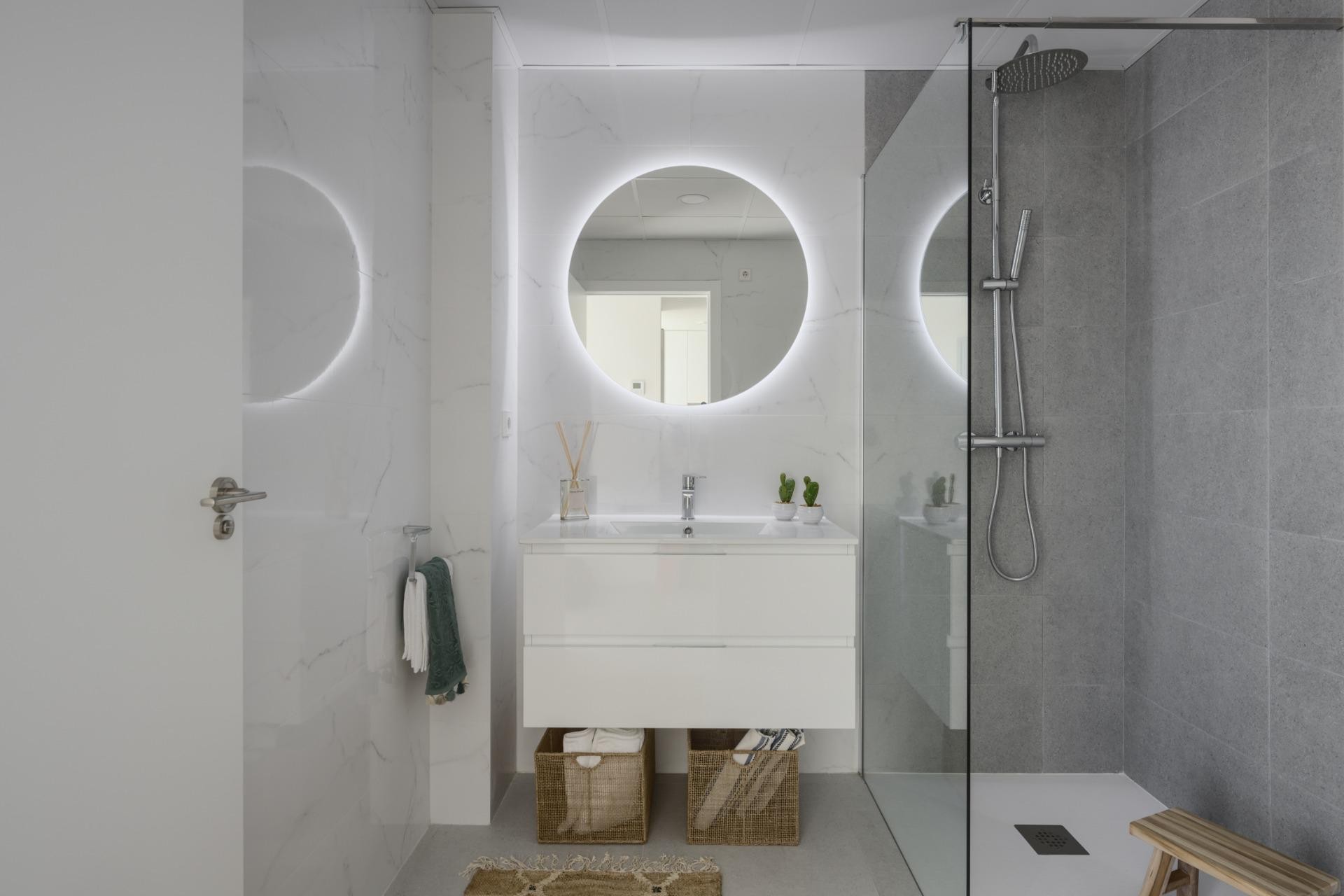 Neue Gebäude - Town house -
BAÑOS Y MENDIGO - Altaona Golf