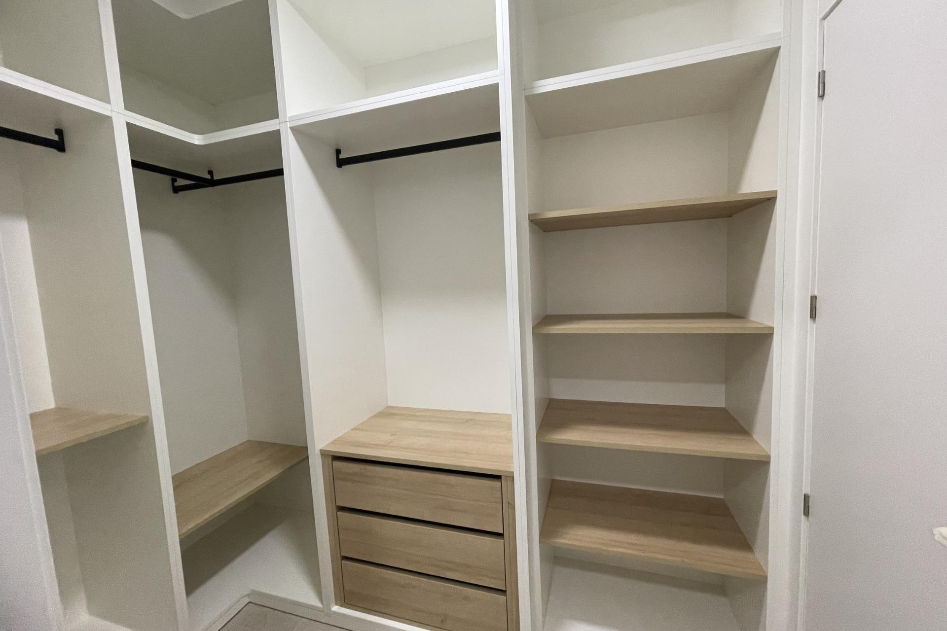 Neue Gebäude - Villa -
Almoradí - Heredades