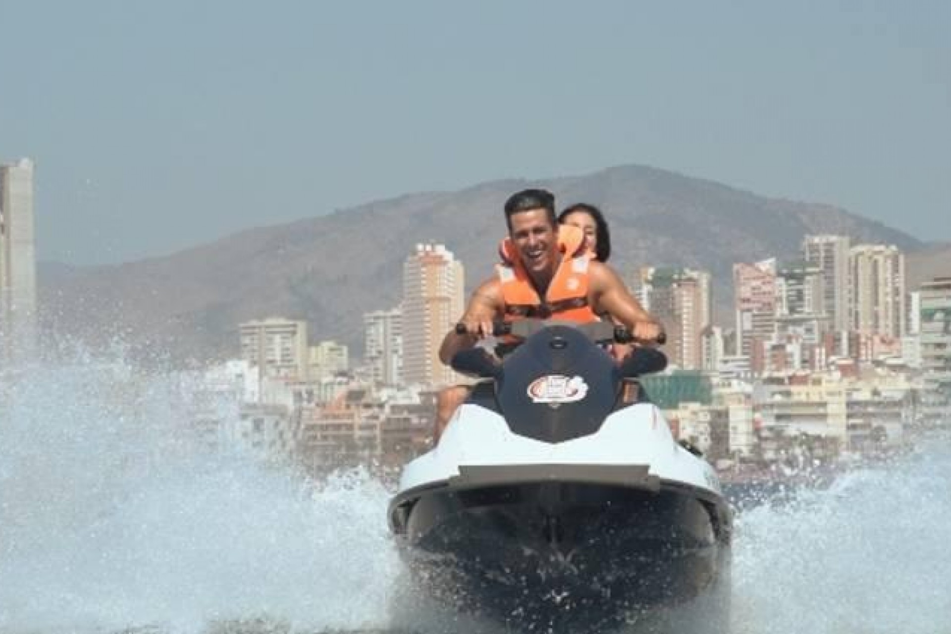 Neue Gebäude - Villa -
Benidorm