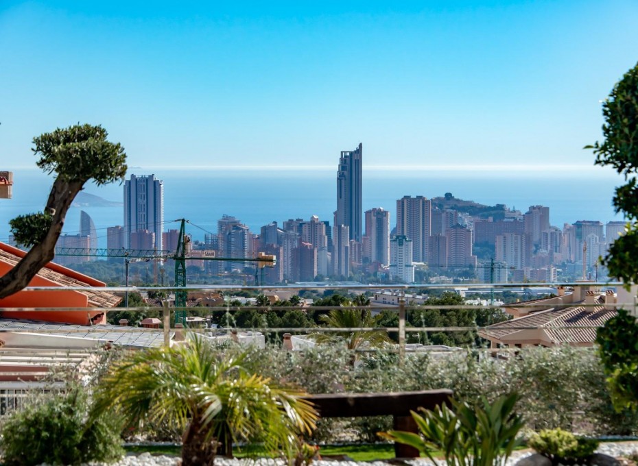 Neue Gebäude - Villa -
Finestrat